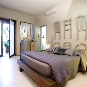 Bed+art 2*, Mailand Italien