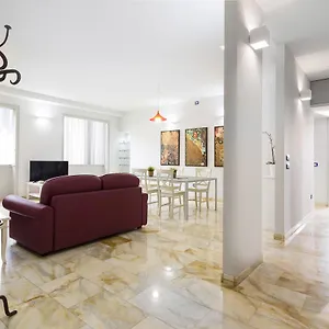  Appartamento Primopiano - Rg12