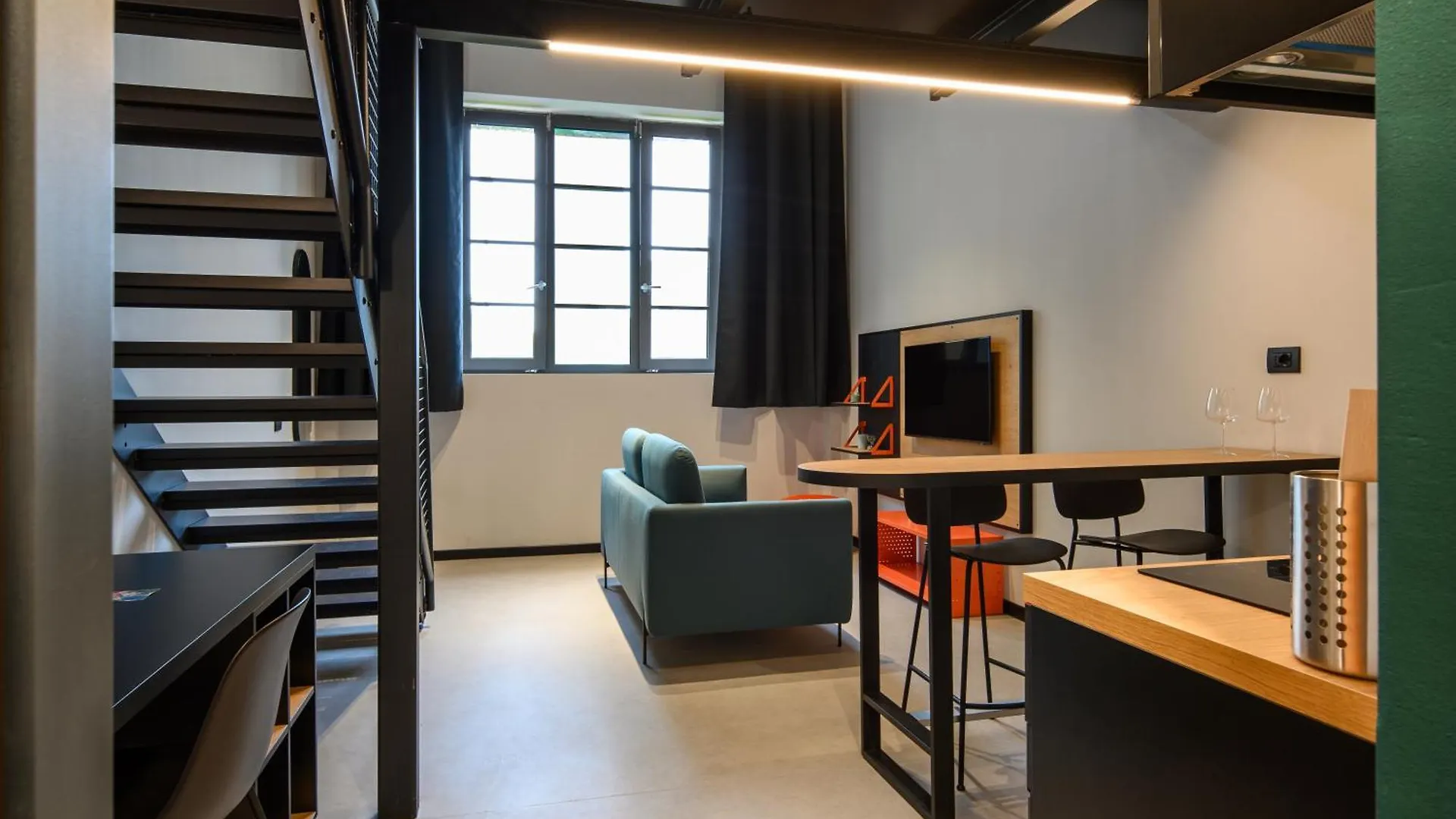 Albergue Cx Milan Bicocca Hostal