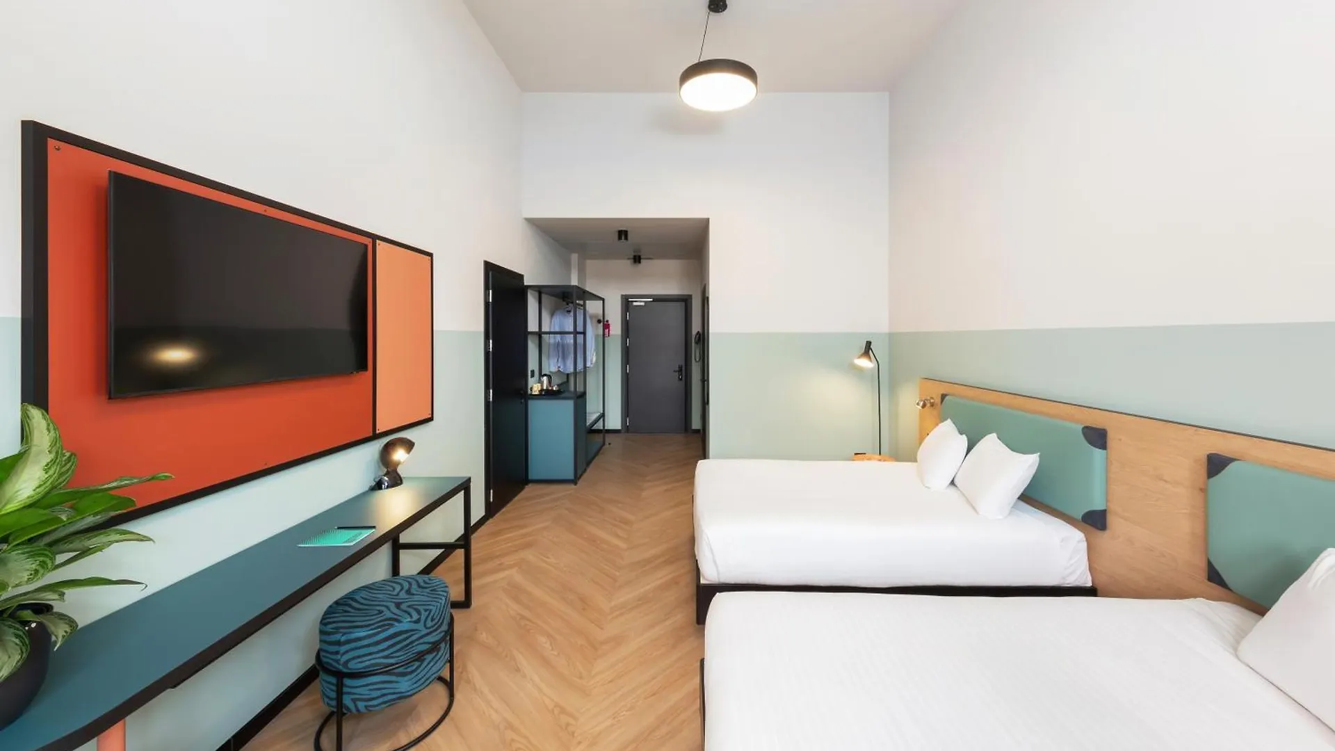 Hostal Albergue Cx Milan Bicocca