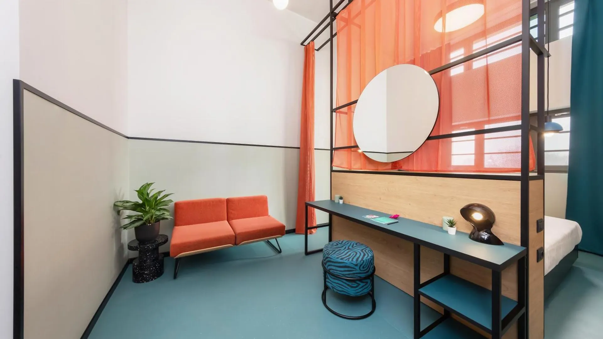 Albergue Cx Milan Bicocca 0*,  Italia