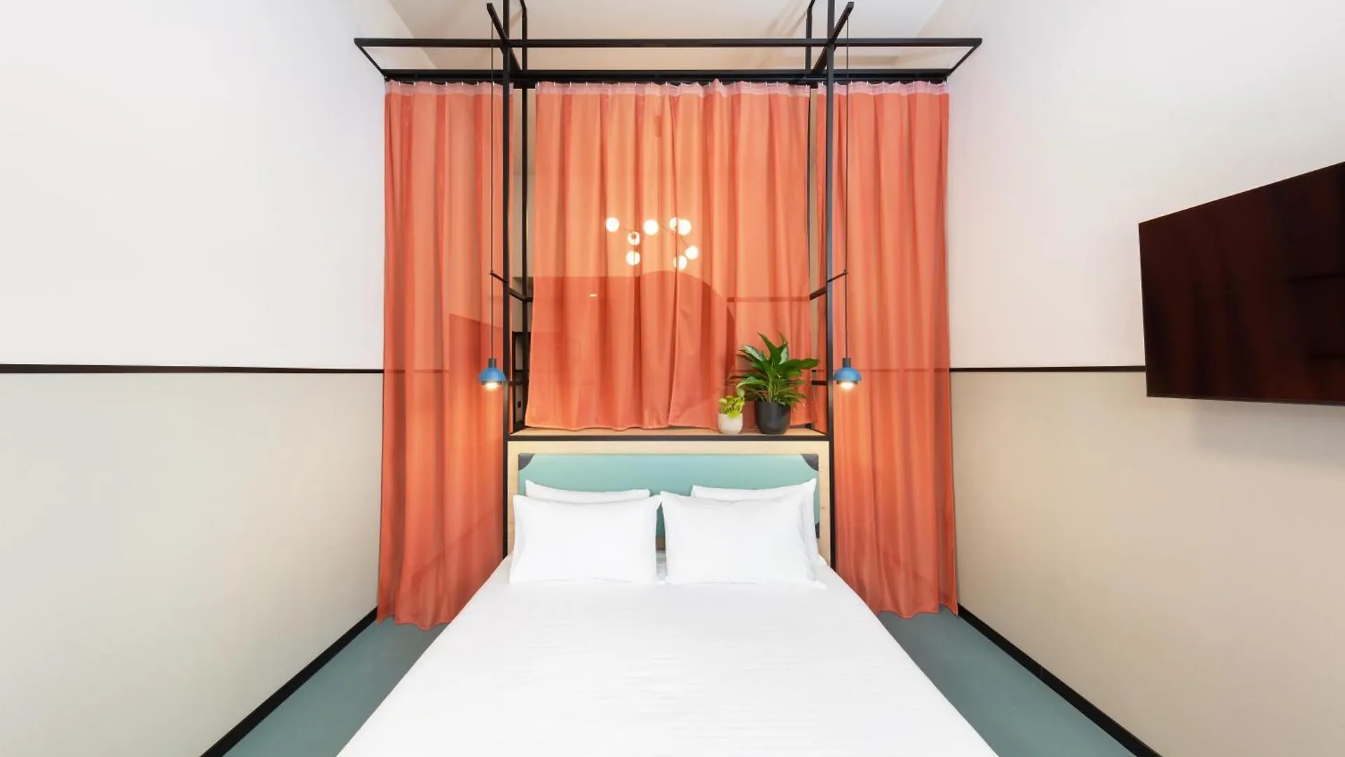 Albergue Cx Milan Bicocca Hostal